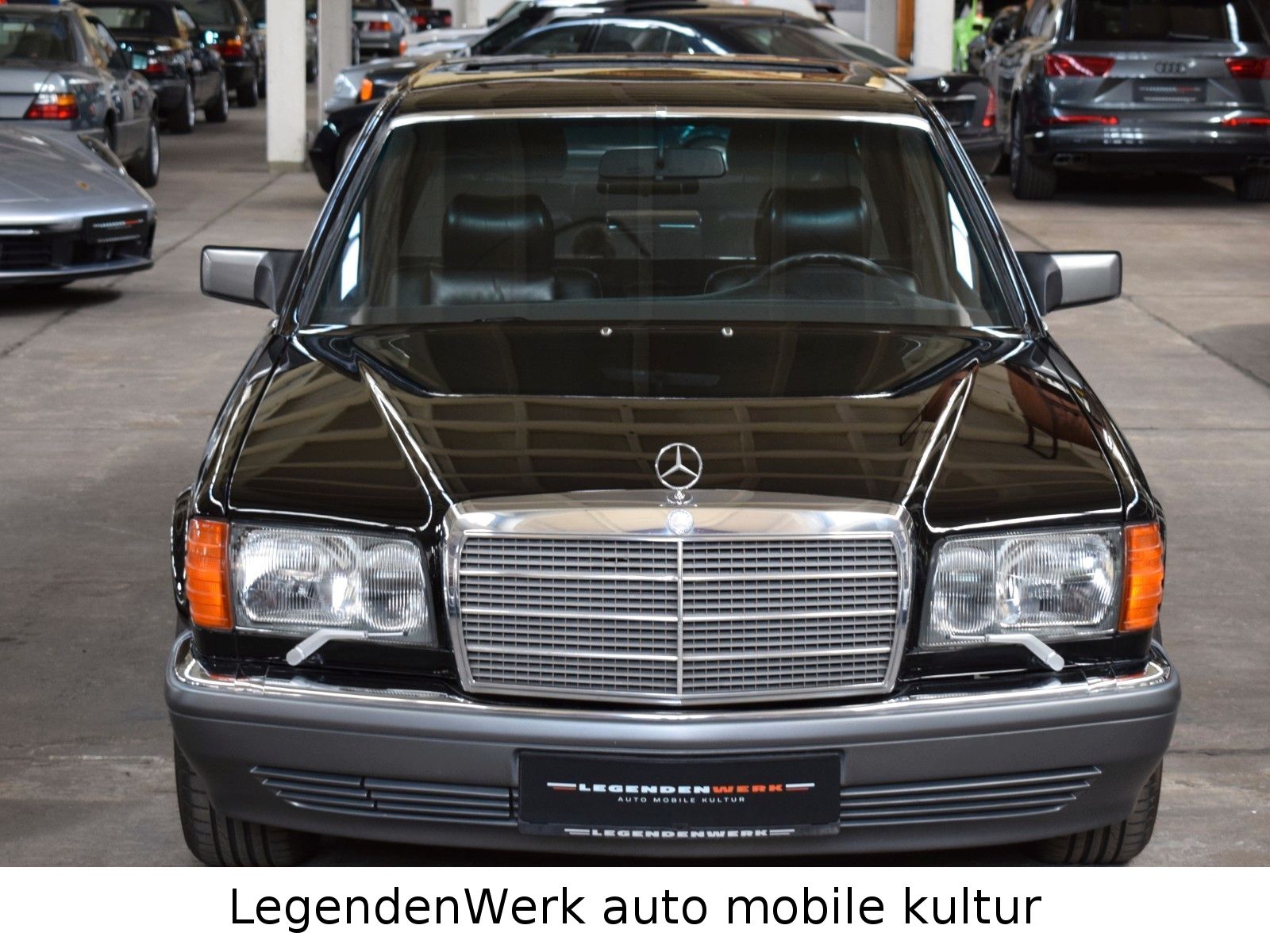 Fahrzeugabbildung Mercedes-Benz 560 SEL SGS 600 W126 PULLMAN STRETCH MOVIE FILM