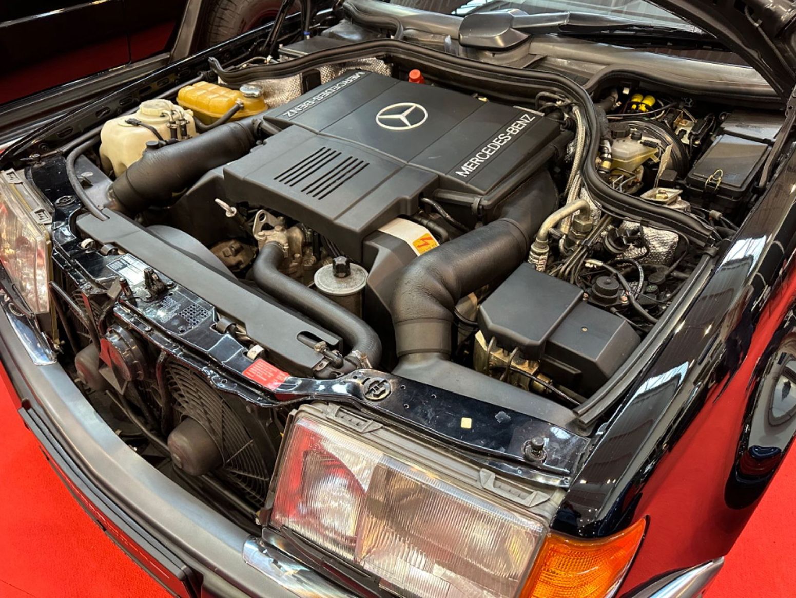 Fahrzeugabbildung Mercedes-Benz 500 E W124 immer in D zugelassen TV-Prominenz