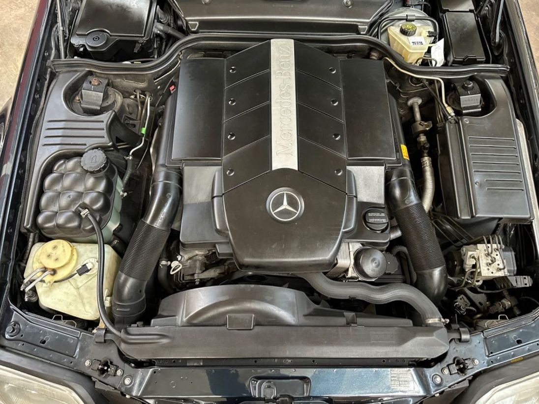 Fahrzeugabbildung Mercedes-Benz SL 500 R129 MoPf II Schweiz  2.Hand MBScheckheft