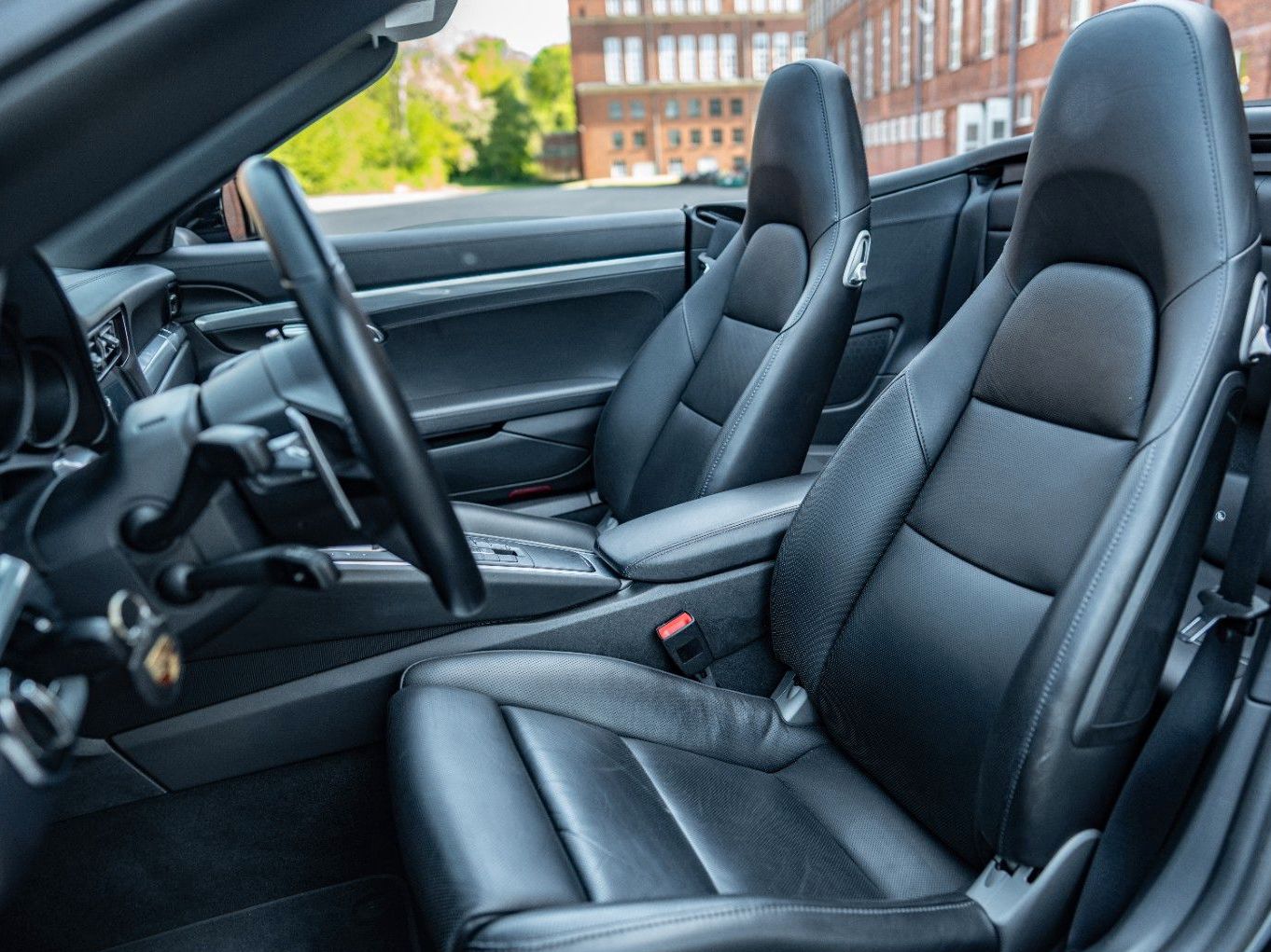 Fahrzeugabbildung Porsche 911 991.2 4 S Cabrio APPROVED SPORT CHRONO+ABGAS